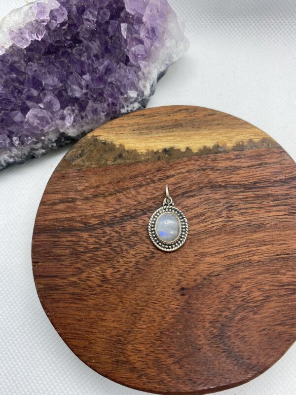 Moon Stone Bali Sterling Silver Round Pendant